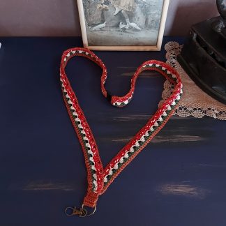 Virkattu avainnauha Kärpässieni #2